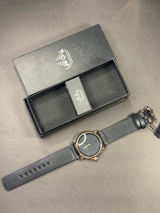 Tomi Minimalist: Rose Gold & Black