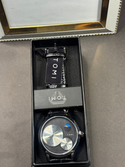 Tomi Dual-Time: Silver & Black Edition