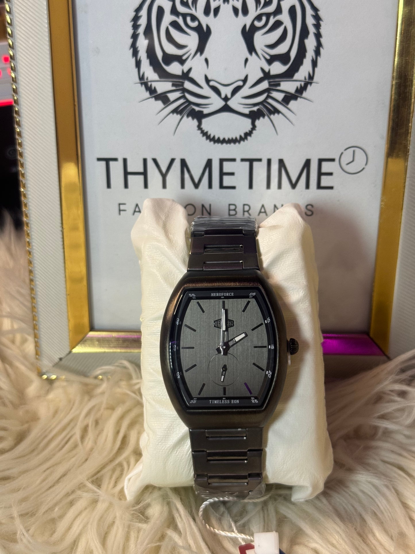 HEROFORCE Timeless Eon Luxury Watch