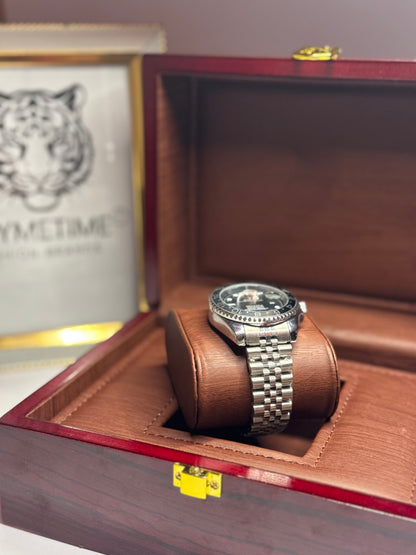 Rolex GMT-Master II "Batgirl" Edition – Blue & Black